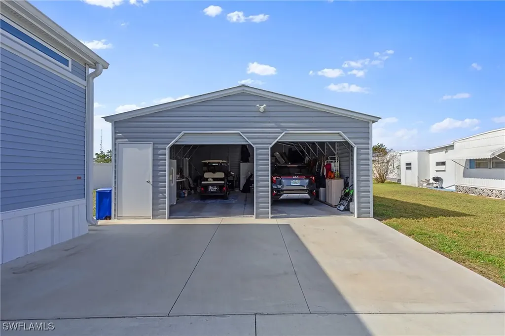 75 Sanders Court North Fort Myers FL 33903