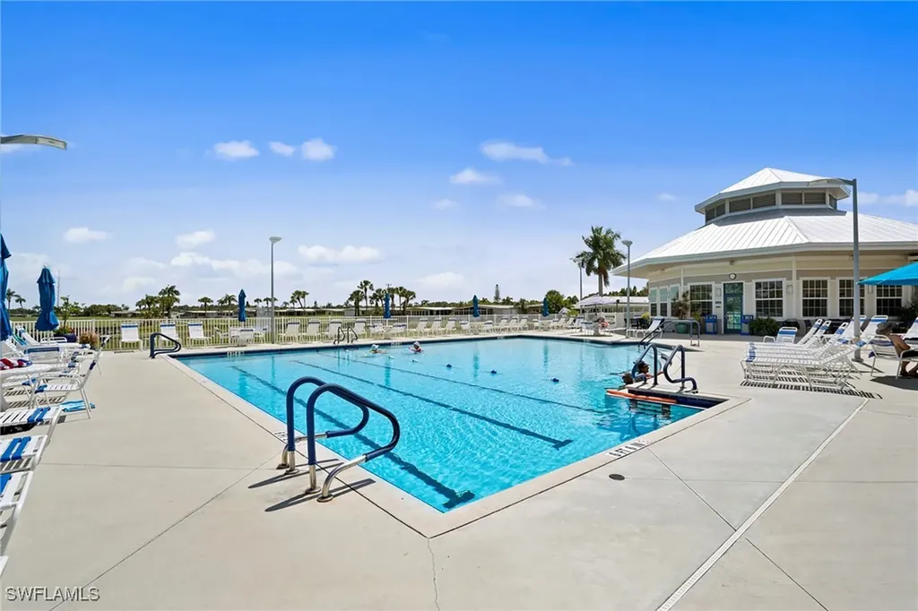 75 Sanders Court North Fort Myers FL 33903