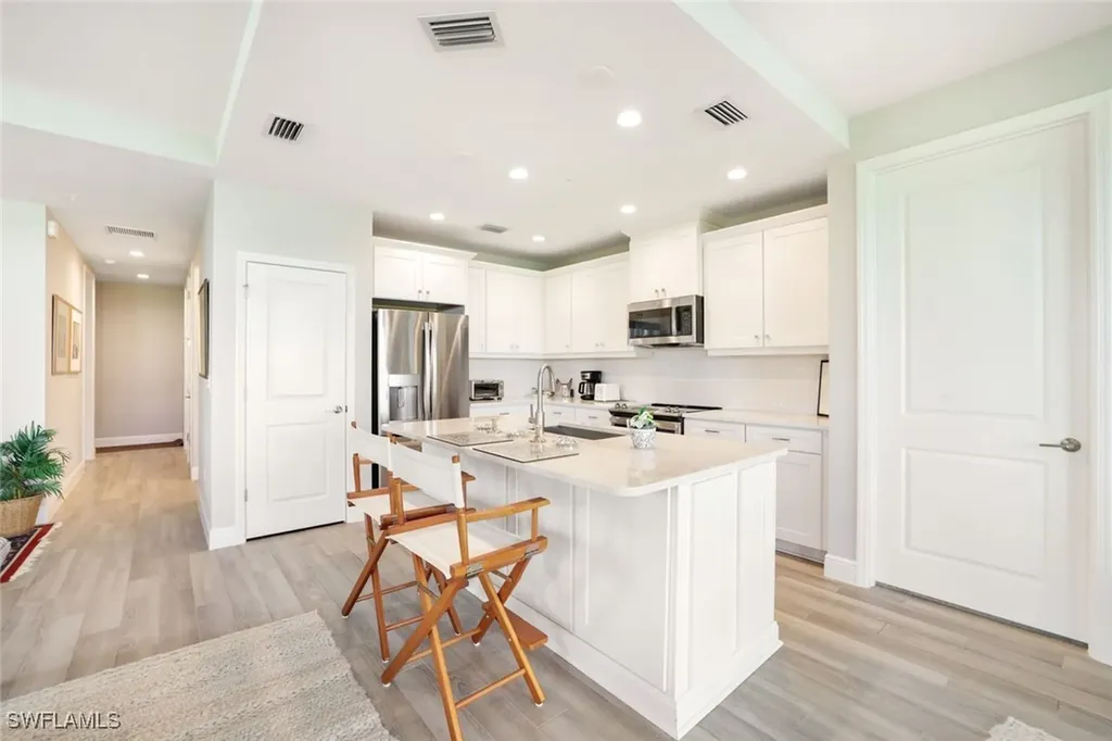 2647 Seychelles Circle Naples FL 34112