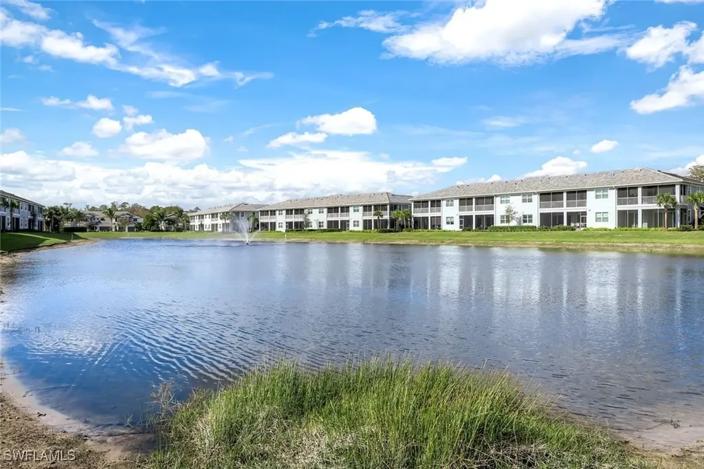 2647 Seychelles Circle Naples FL 34112