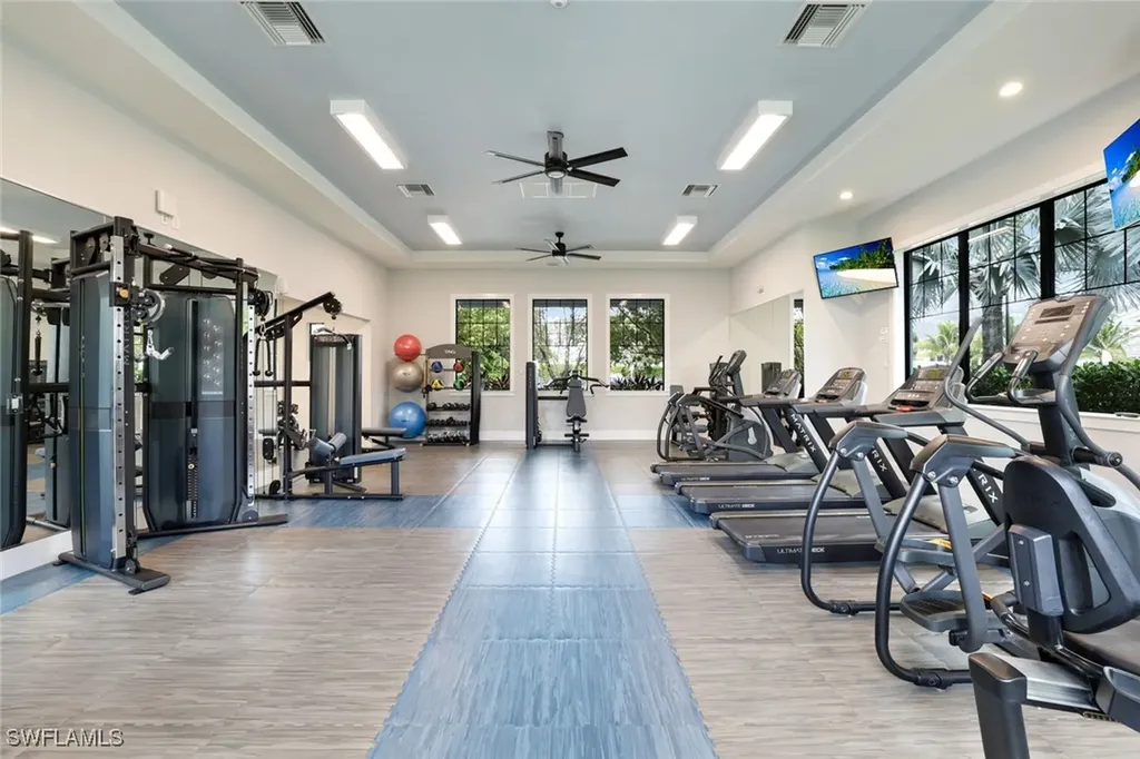 2647 Seychelles Circle Naples FL 34112