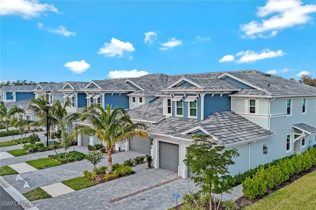 2647 Seychelles Circle Naples FL 34112