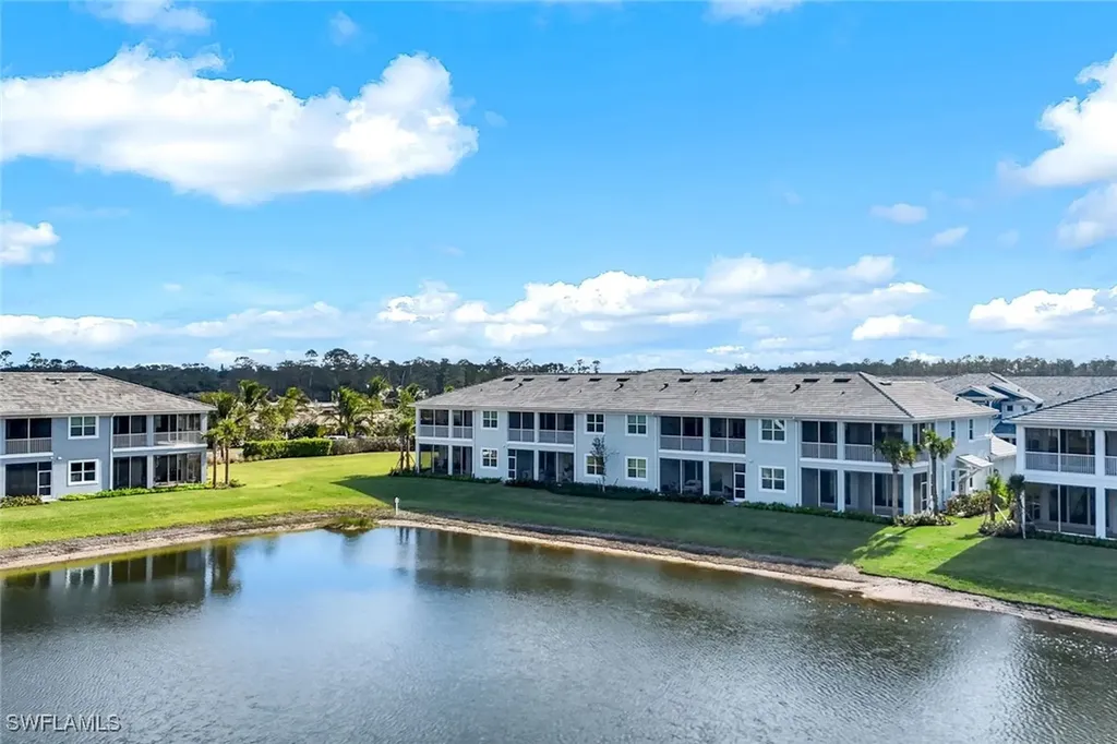 2647 Seychelles Circle Naples FL 34112