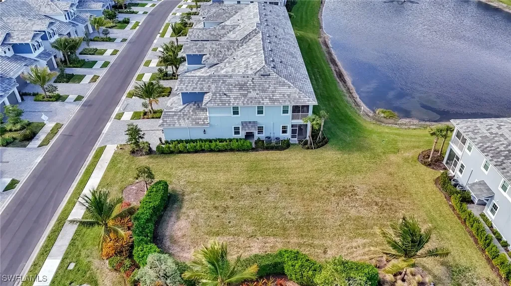 2647 Seychelles Circle Naples FL 34112