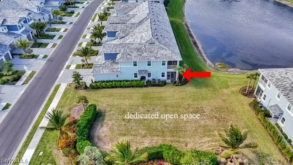 2647 Seychelles Circle Naples FL 34112