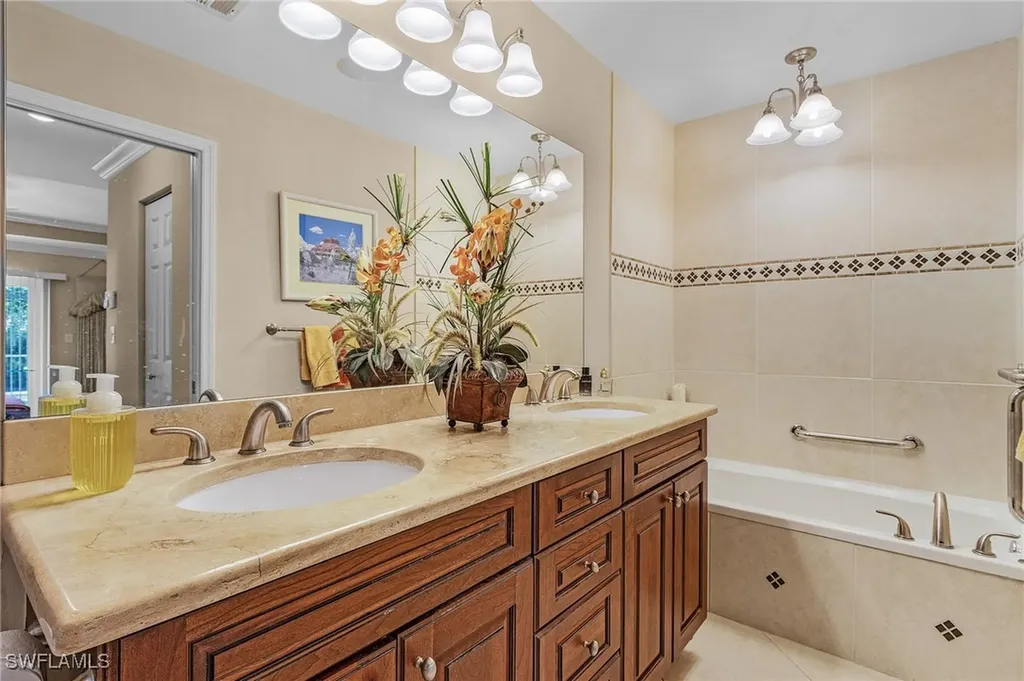 10094 Boca Circle Naples FL 34109
