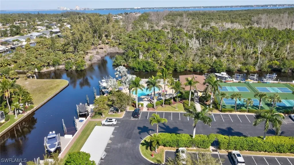 1783 Four Mile Cove Parkway Cape Coral FL 33990