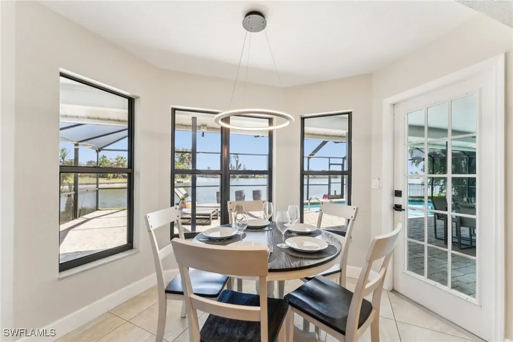 3627 SW 15th Place Cape Coral FL 33914
