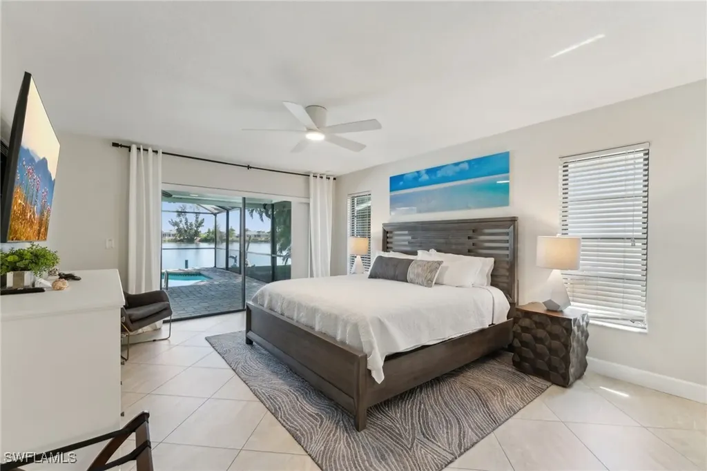 3627 SW 15th Place Cape Coral FL 33914