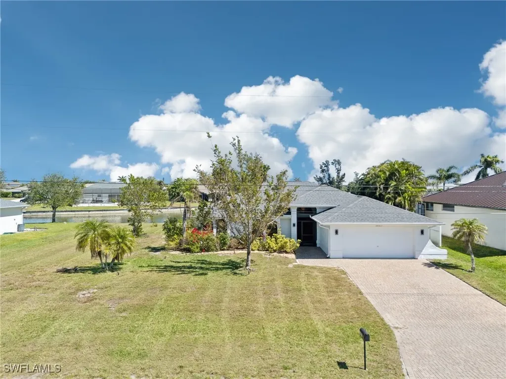 3627 SW 15th Place Cape Coral FL 33914