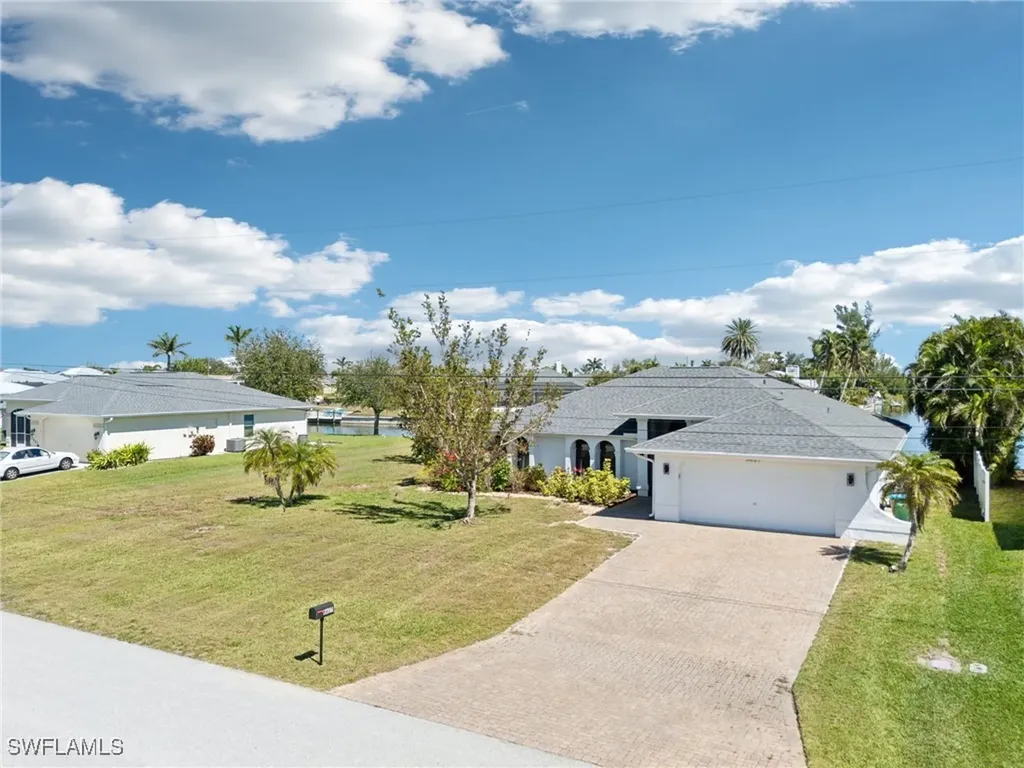 3627 SW 15th Place Cape Coral FL 33914