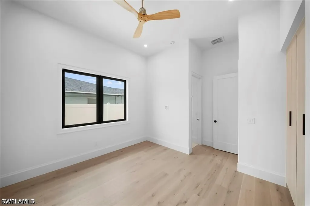 708 100th Avenue N Naples FL 34108