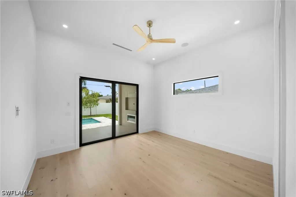 708 100th Avenue N Naples FL 34108