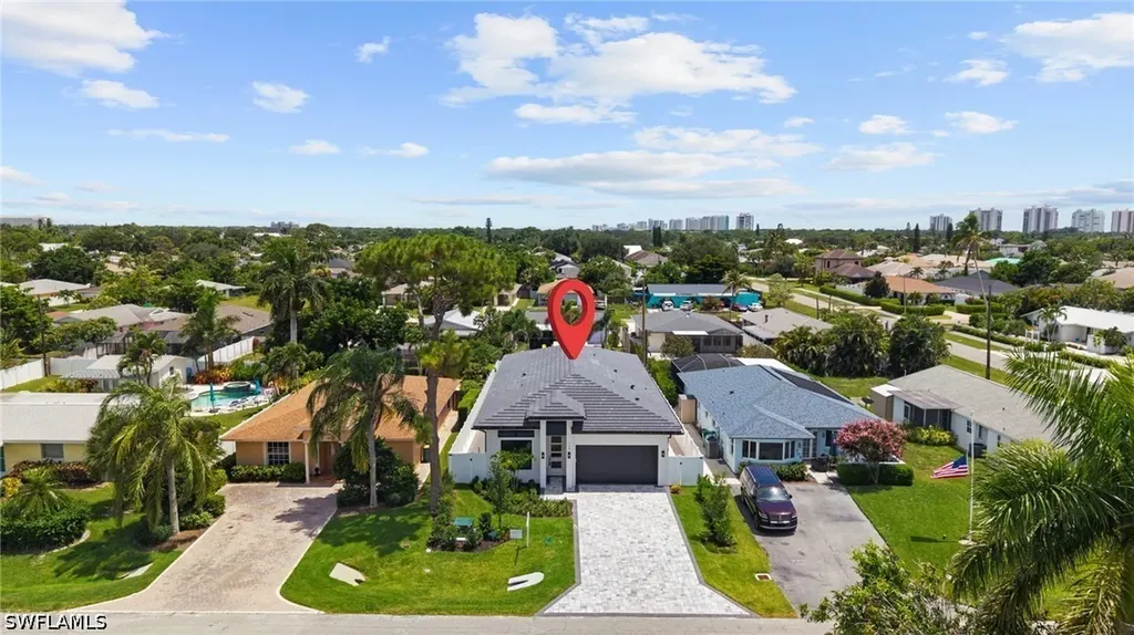708 100th Avenue N Naples FL 34108