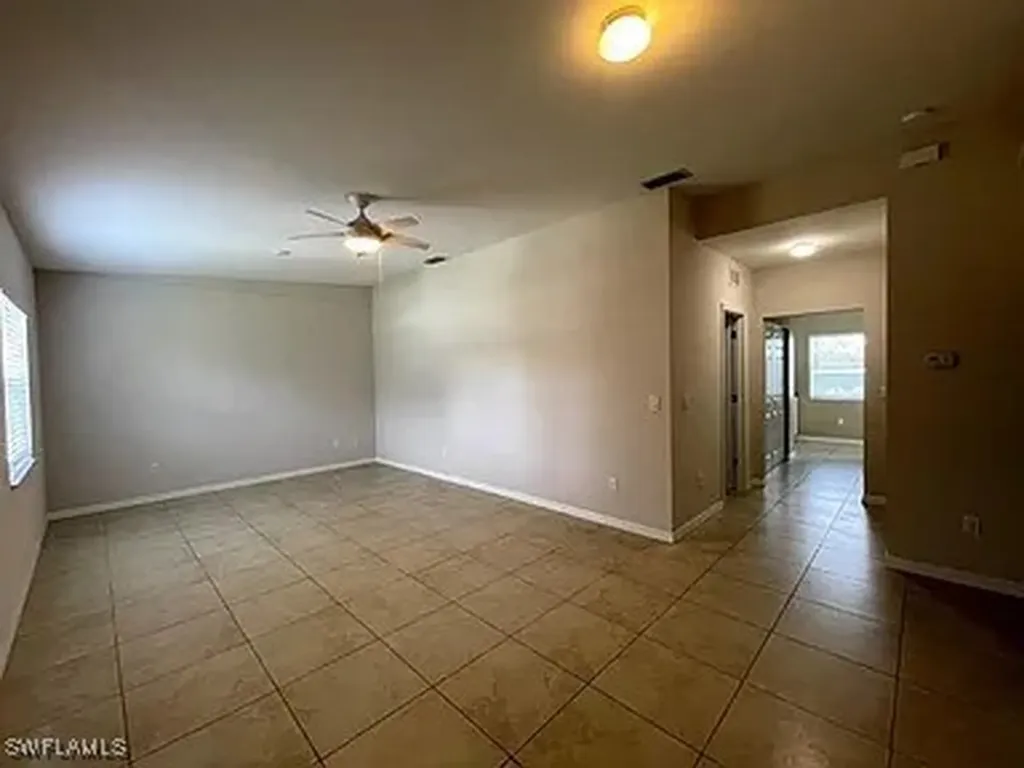 9226/9230 Tangelo Boulevard Fort Myers FL 33967