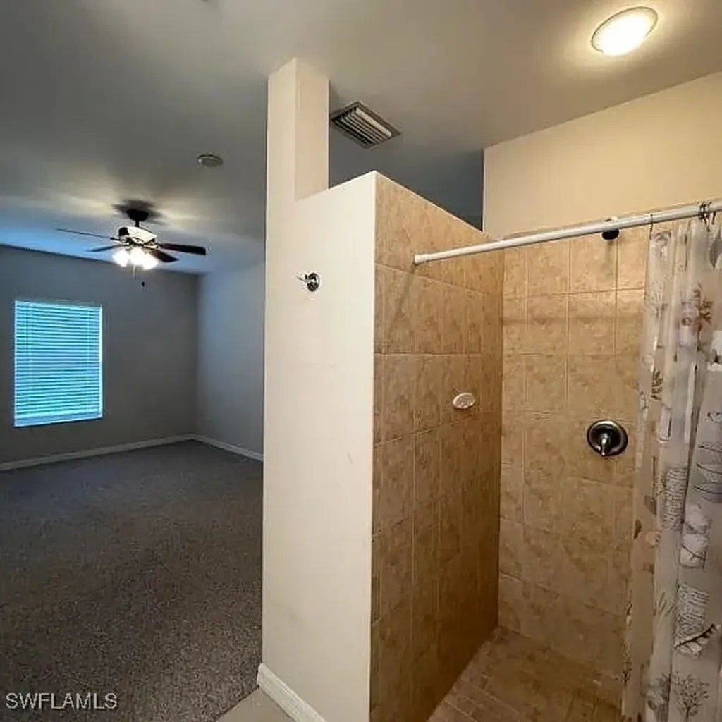 9226/9230 Tangelo Boulevard Fort Myers FL 33967