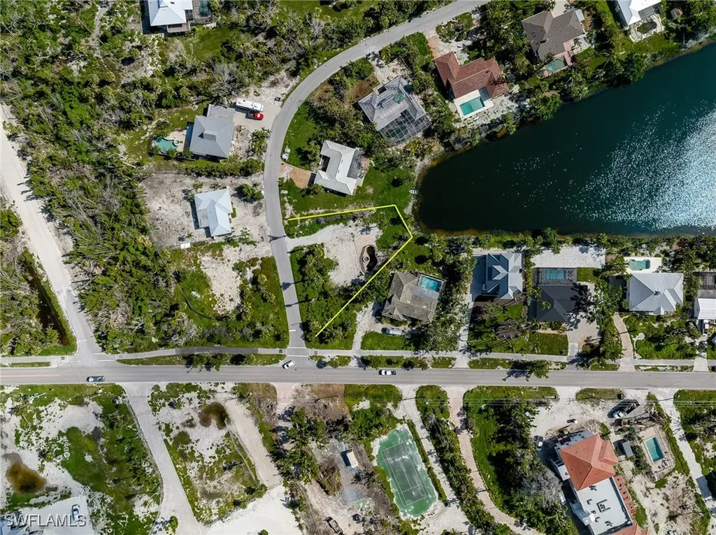 327 Palm Lake Drive Sanibel FL 33957