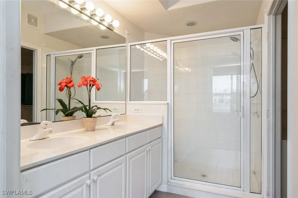 10116 Colonial Country Club Boulevard Fort Myers FL 33913