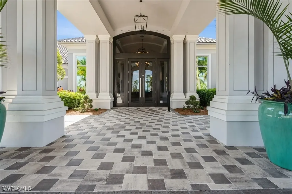 10116 Colonial Country Club Boulevard Fort Myers FL 33913