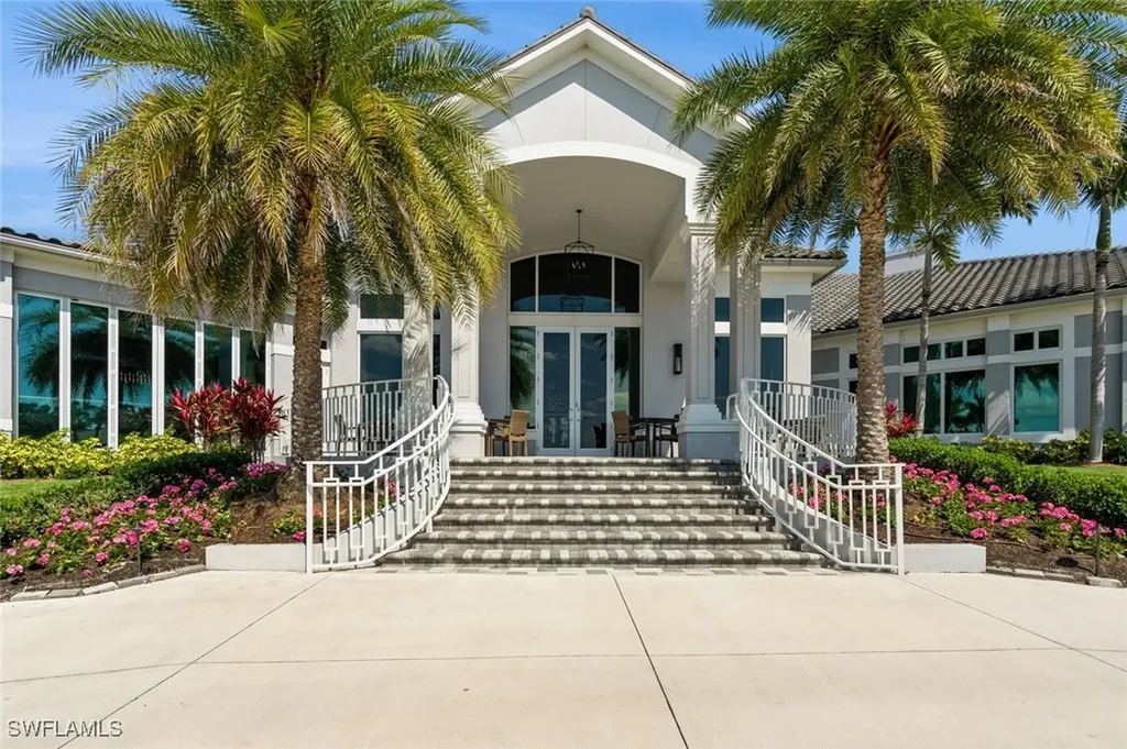 10116 Colonial Country Club Boulevard Fort Myers FL 33913