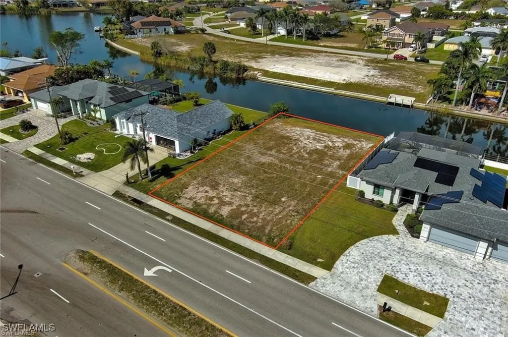 311 Gleason Parkway Cape Coral FL 33914