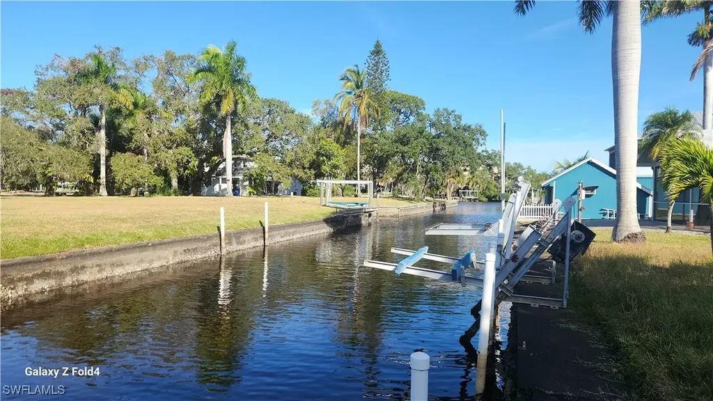 27575 Tarpon Way Bonita Springs FL 34134