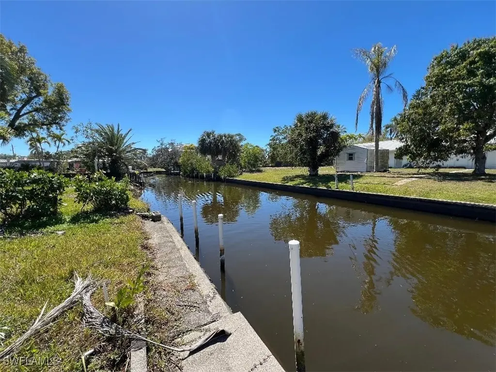 27575 Tarpon Way Bonita Springs FL 34134