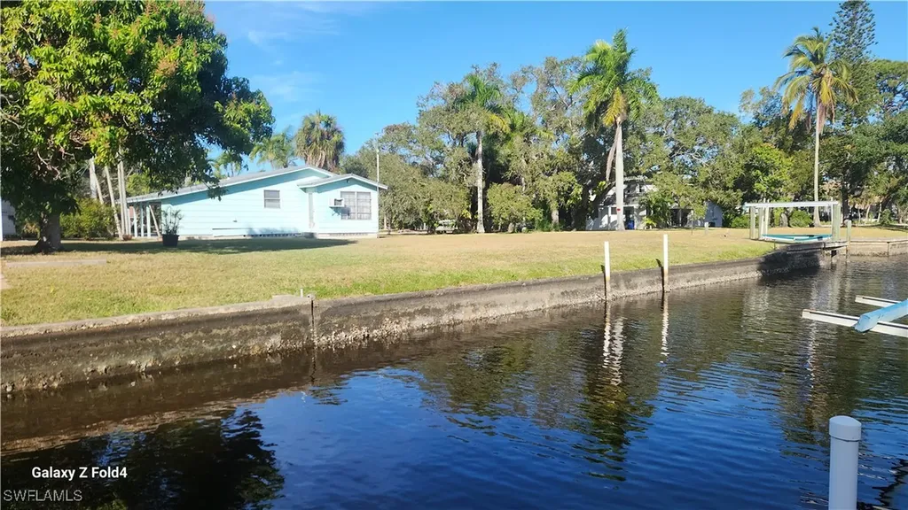 27575 Tarpon Way Bonita Springs FL 34134