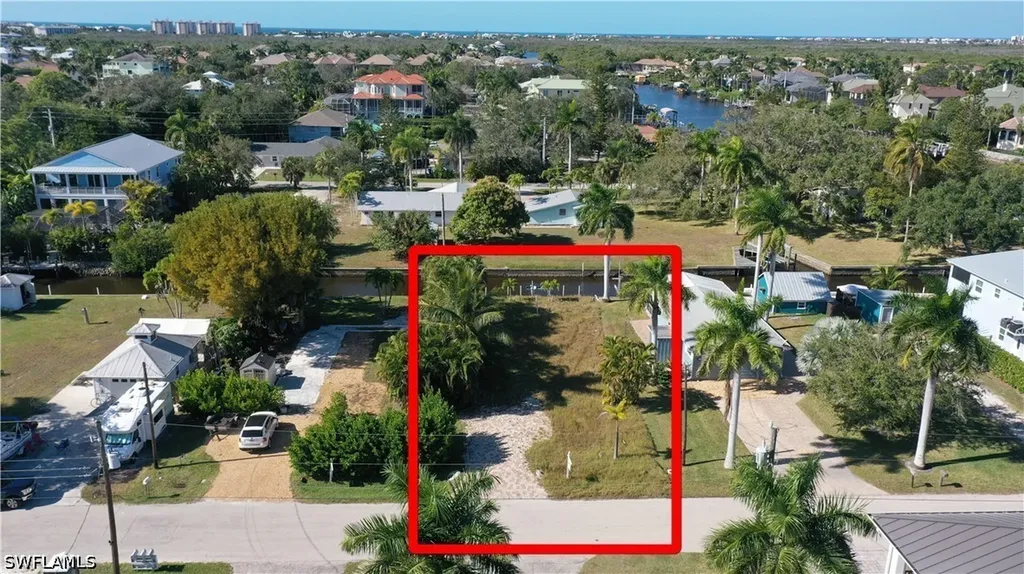 27575 Tarpon Way Bonita Springs FL 34134
