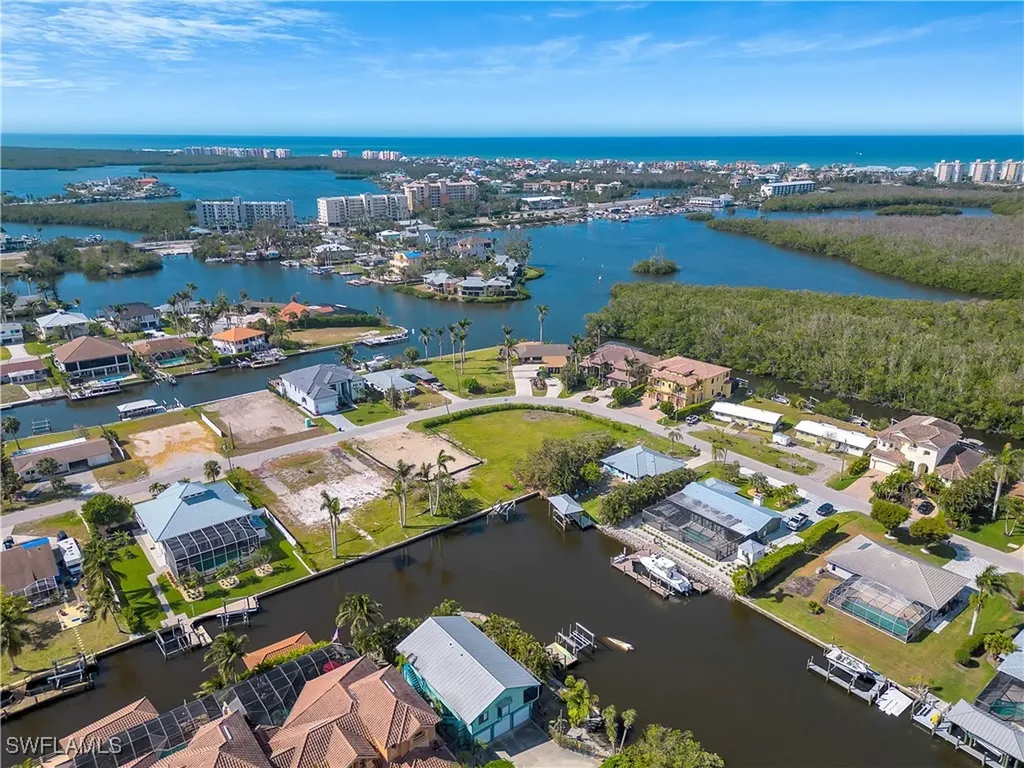 4884-4886 Esplanade Street Bonita Springs FL 34134