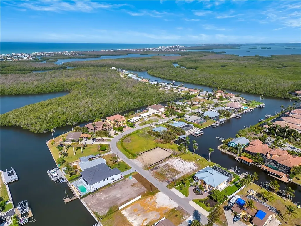 4884-4886 Esplanade Street Bonita Springs FL 34134