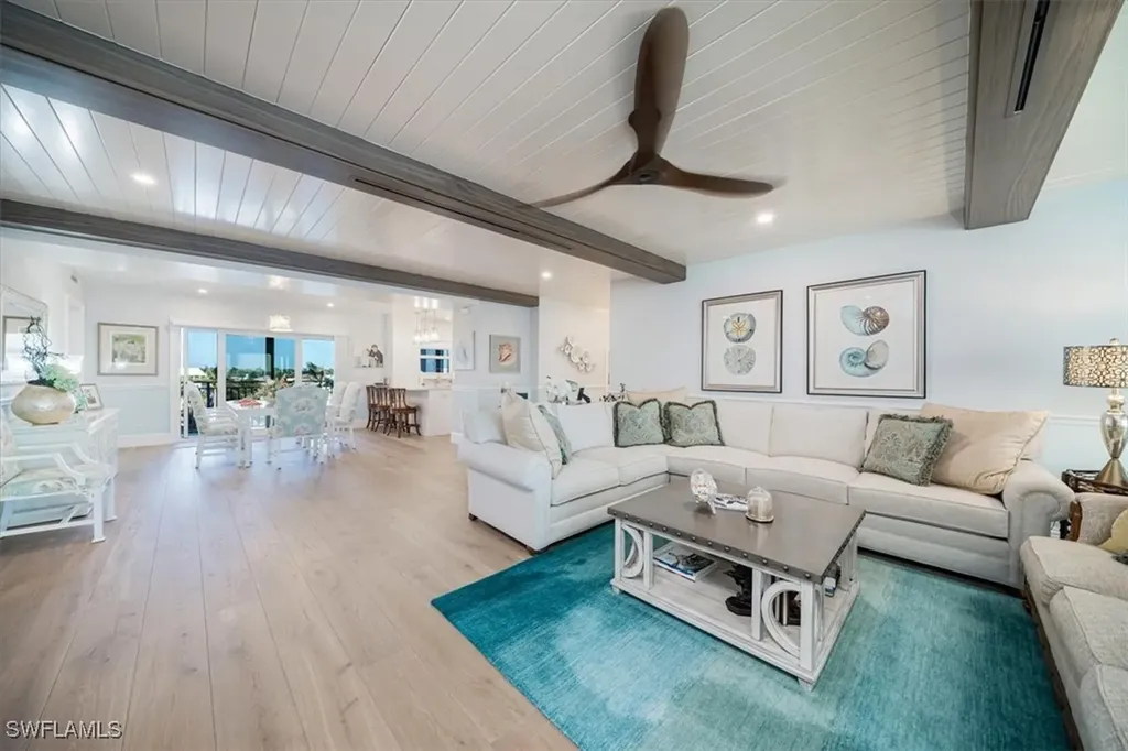 2901 Gulf Shore Boulevard N Naples FL 34103