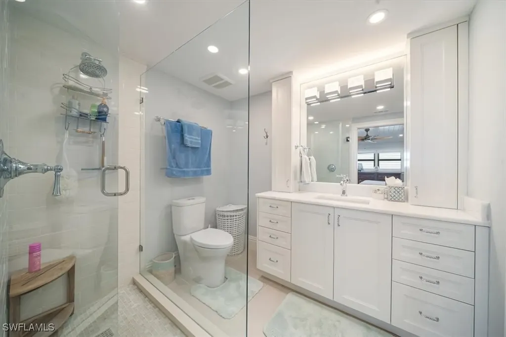 2901 Gulf Shore Boulevard N Naples FL 34103