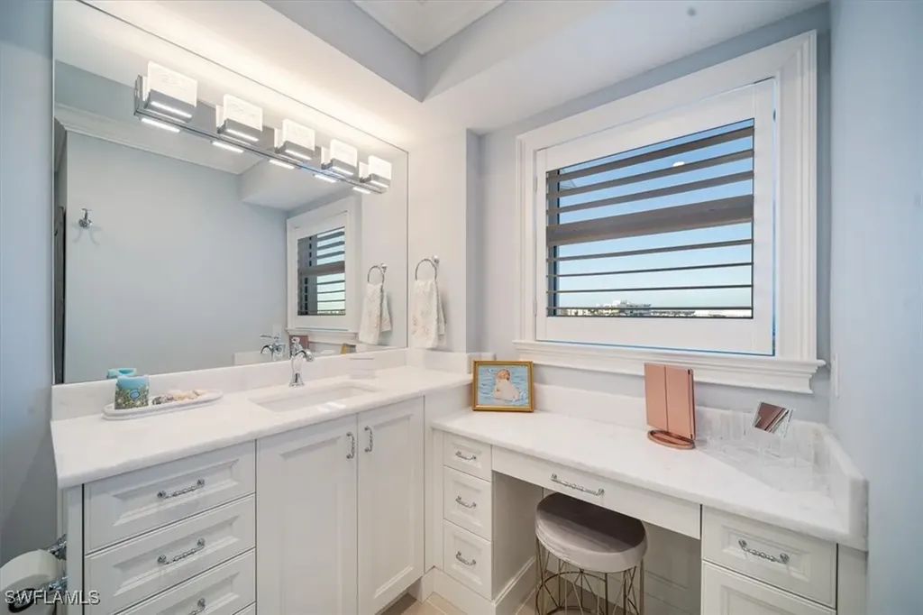 2901 Gulf Shore Boulevard N Naples FL 34103