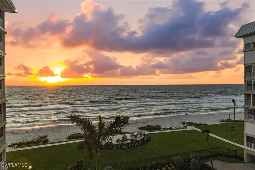 2901 Gulf Shore Boulevard N Naples FL 34103