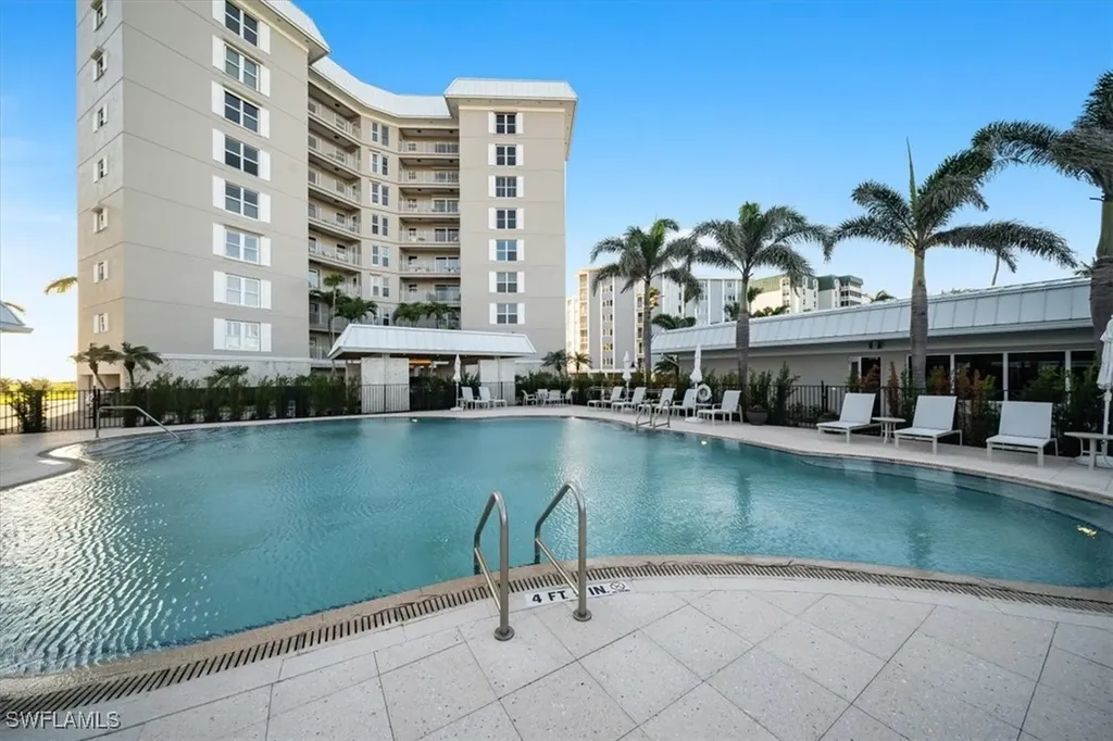 2901 Gulf Shore Boulevard N Naples FL 34103