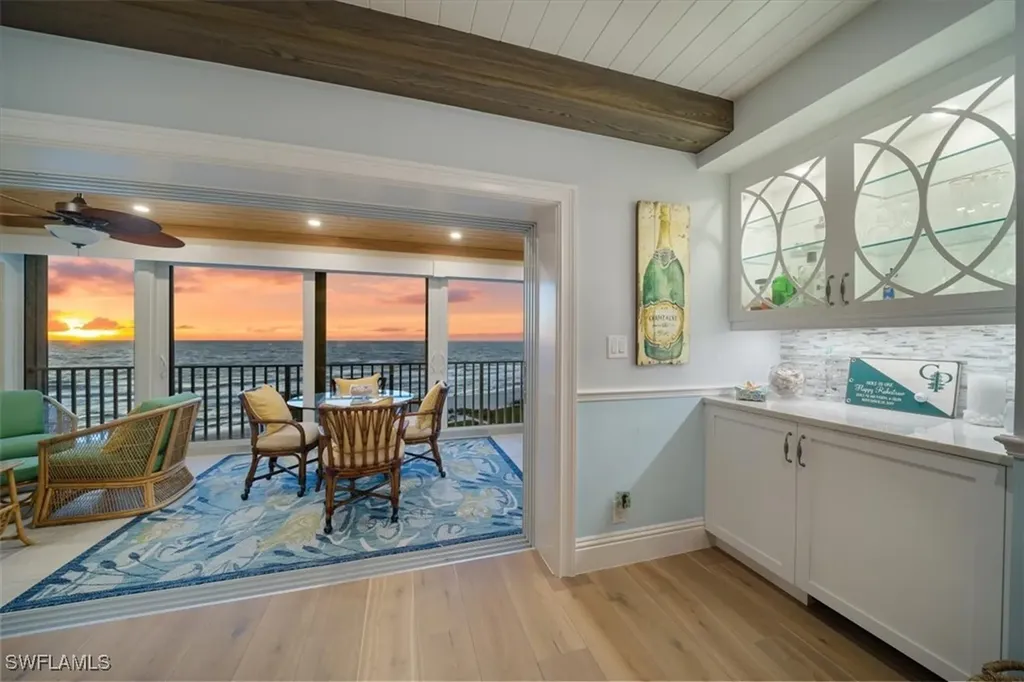 2901 Gulf Shore Boulevard N Naples FL 34103