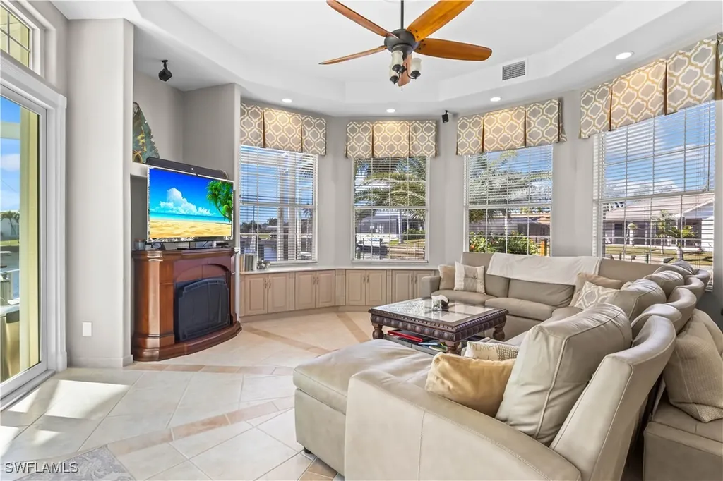 3102 SE 22nd Avenue Cape Coral FL 33904
