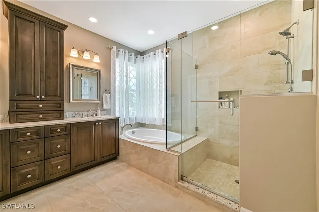 3102 SE 22nd Avenue Cape Coral FL 33904