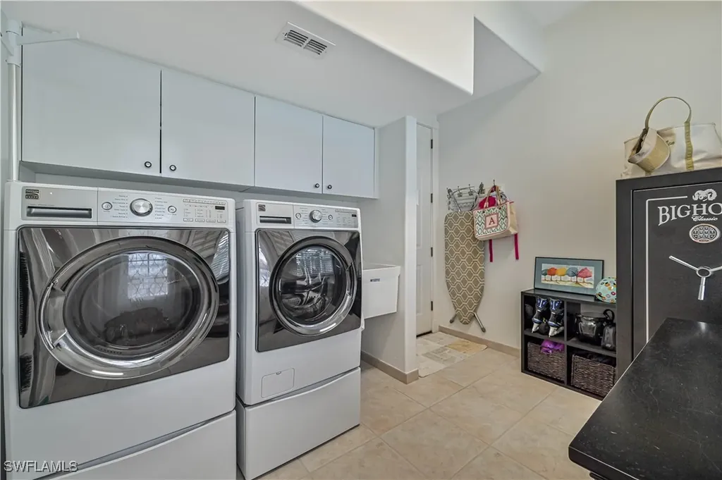 3102 SE 22nd Avenue Cape Coral FL 33904