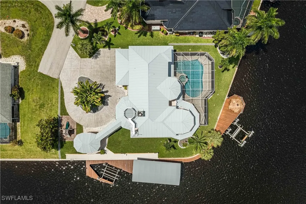 3102 SE 22nd Avenue Cape Coral FL 33904