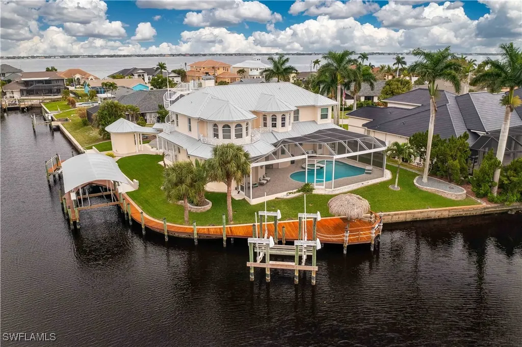 3102 SE 22nd Avenue Cape Coral FL 33904