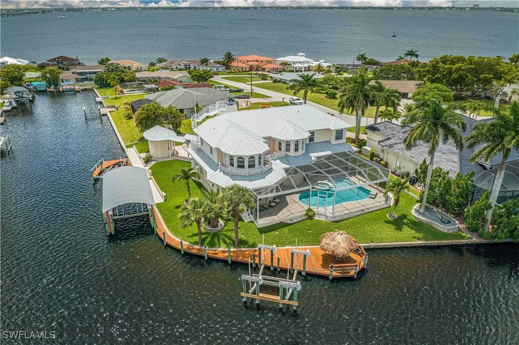 3102 SE 22nd Avenue Cape Coral FL 33904