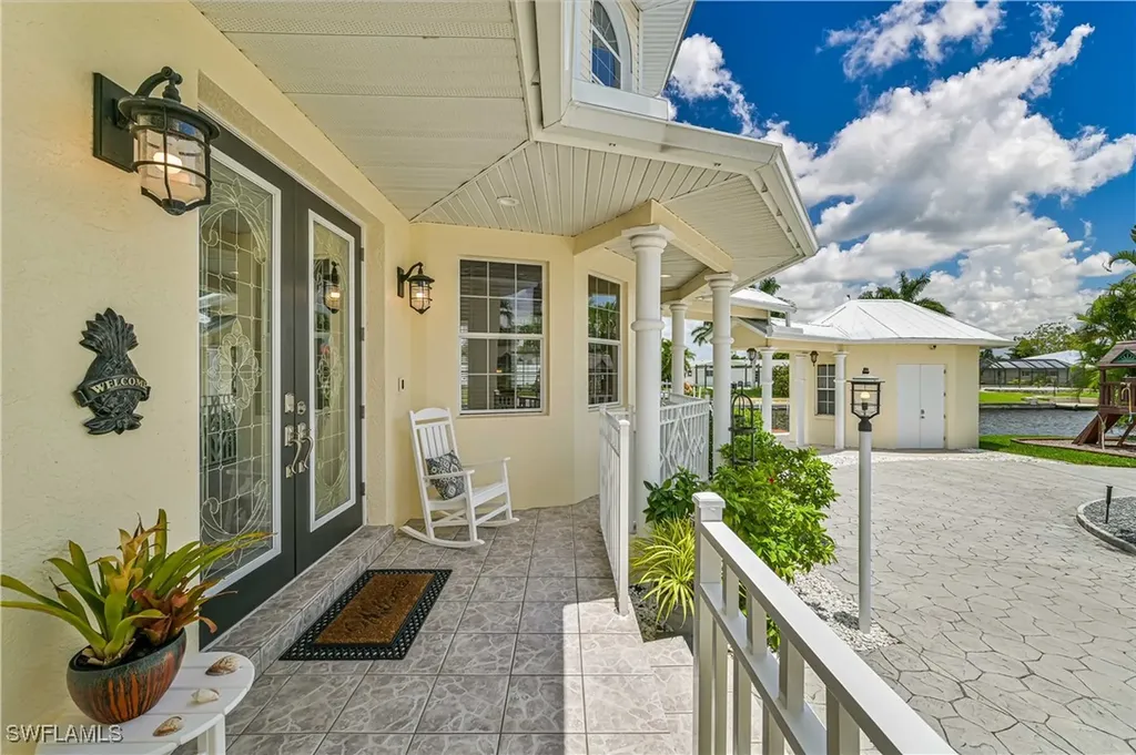 3102 SE 22nd Avenue Cape Coral FL 33904