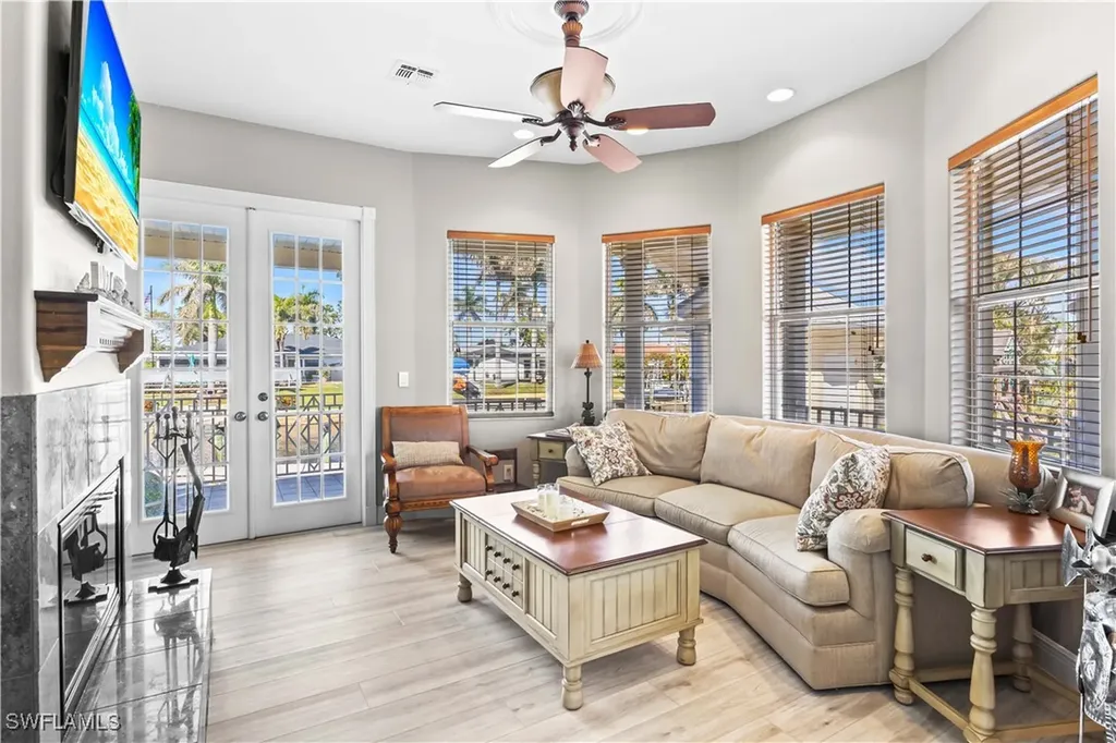 3102 SE 22nd Avenue Cape Coral FL 33904