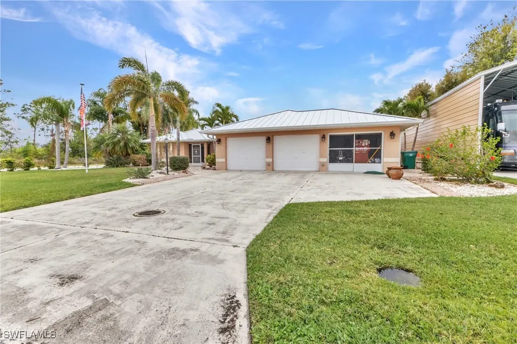 23531 Dunstan Avenue Port Charlotte FL 33954