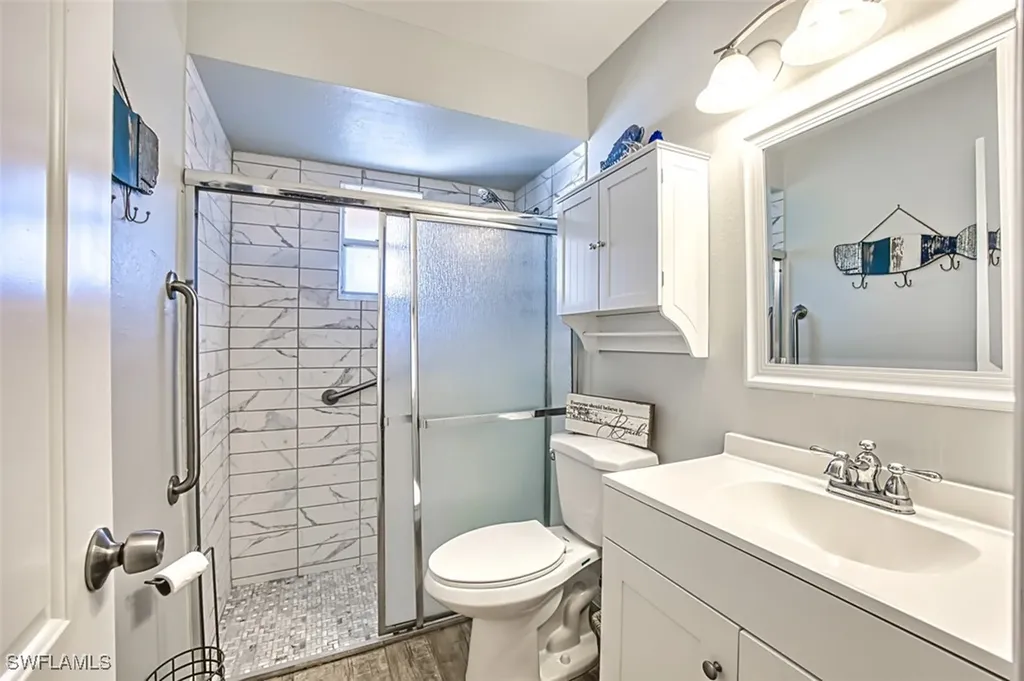 4283 Island Circle Fort Myers FL 33919