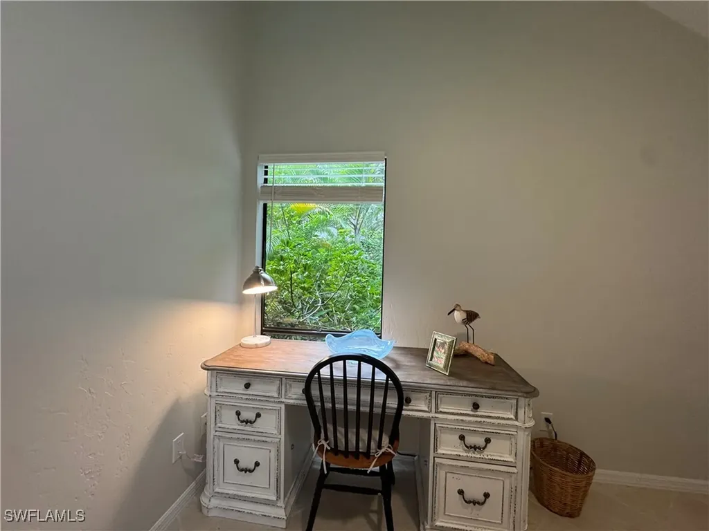 1281 Solana Road Naples FL 34103