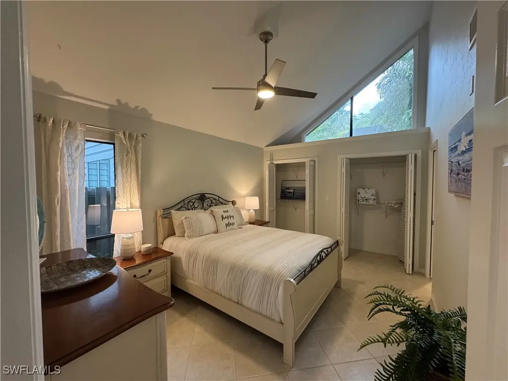 1281 Solana Road Naples FL 34103