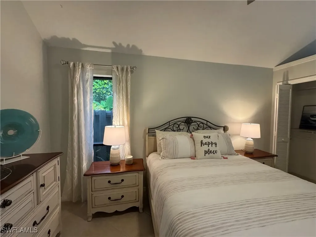 1281 Solana Road Naples FL 34103